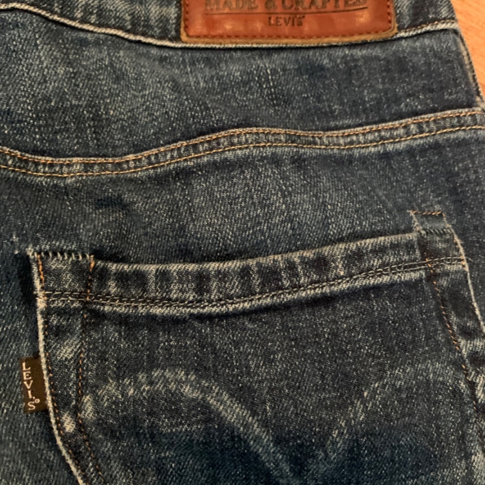 Levi’s - Picture 5 of 5